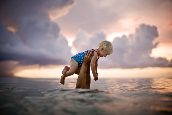 Enfant hors de l'eau par Jim Erickson