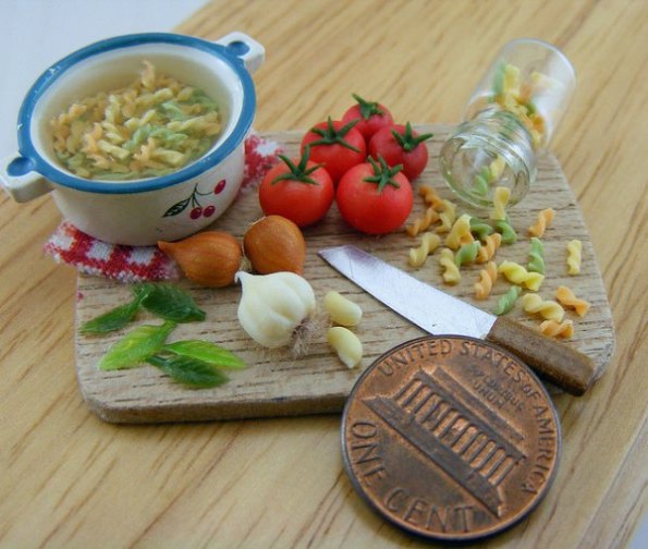 Oeuvres alimentaires miniatures