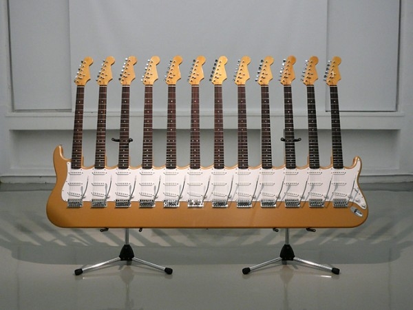 Les guitares multi-manches de Yoshihiko Satoh