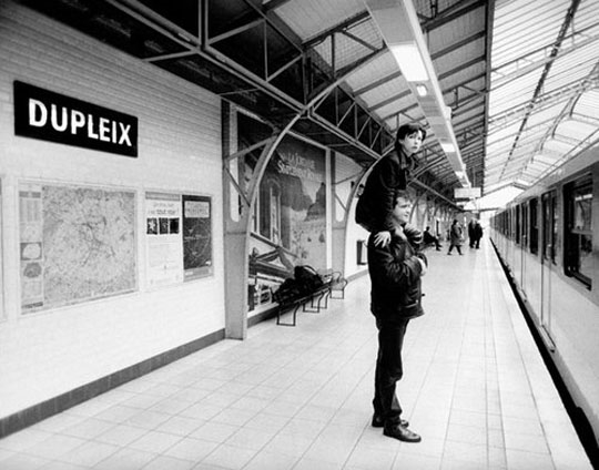 Dupleix-Metro-station-