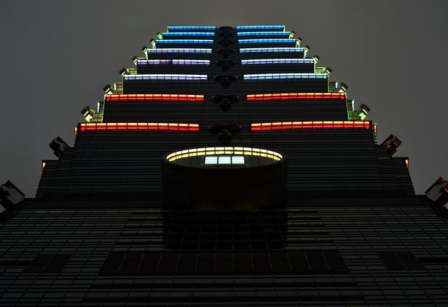Gratte-ciel Taipei 101 Taïwan - Hommage attentat 13 novembre 2015 Paris