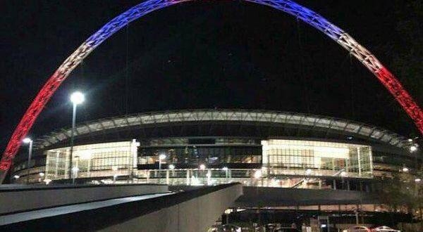 stade Wembley à Londres - Hommage attentat 13 novembre 2015 Paris